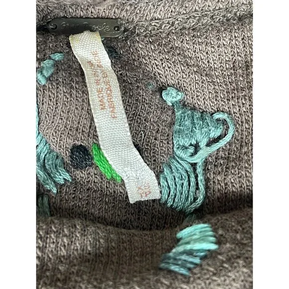 Free People Waffle Knit Pullover Embroidered Boho Destroyed Top OVERSIZED Sz XS - Picture 5 of 8